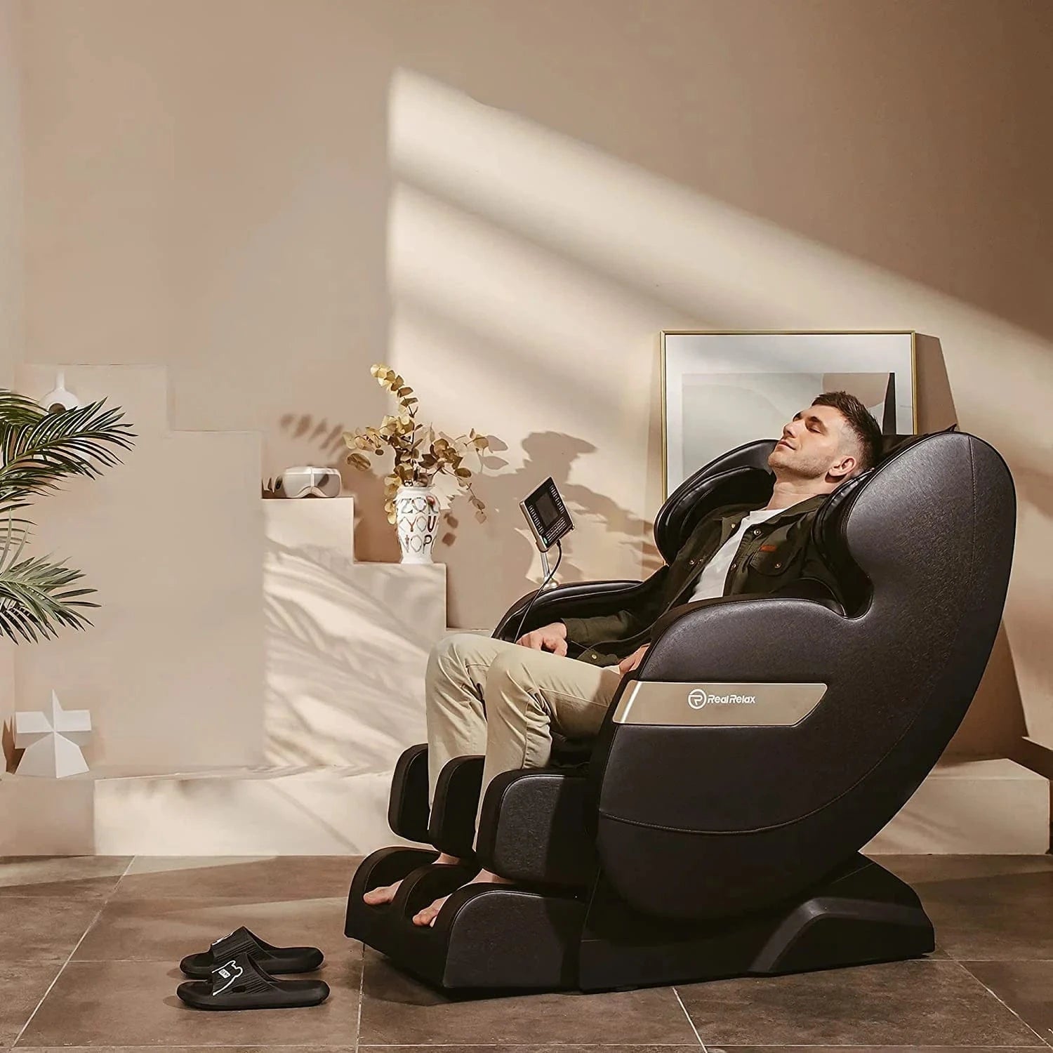 Real Relax Massage Chair Favor-03 2D ADV Massage Chair Refurbished